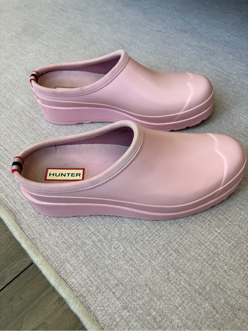 Hunter Gorpcore Streeywear Shiny Pink Slip-On waterproof Rain Clogs, UK 6 - Picture 9 of 13